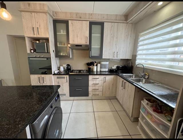 3 BEDROOM PROPERTY TO RENT IN NORTH RIDING